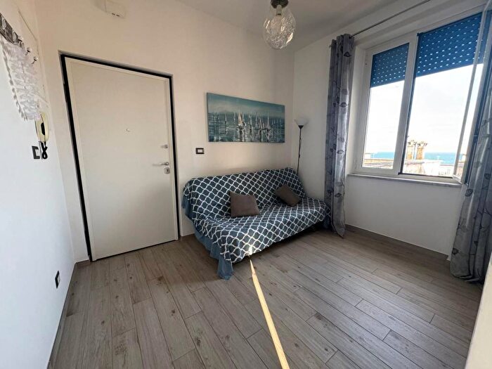 Appartamento bilocale in affitto in Via Angelo Rubino, Centro, Formia