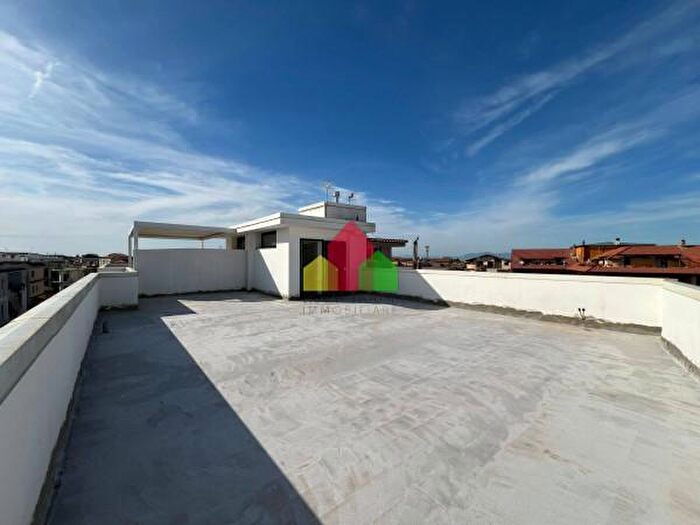 Appartamento trilocale in vendita in Via Aniello Palumbo, Giugliano In Campania