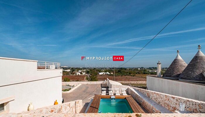 Casa trilocale in affitto in Via Alberobello, Martina Franca