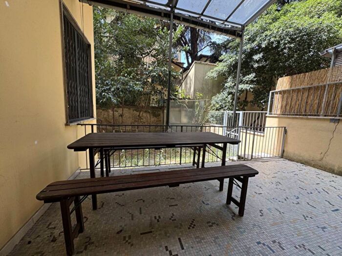Appartamento quadrilocale in affitto in Mazzini Oberdan, Firenze