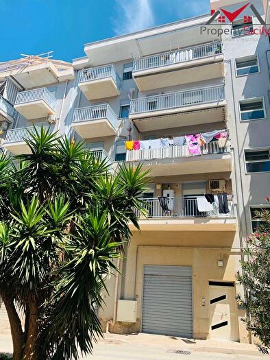 Appartamento con 5 locali in vendita in Via Salvo Randone, Porto Empedocle