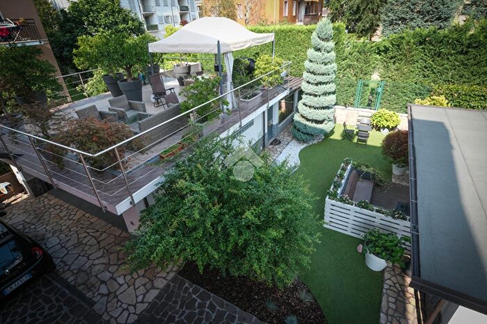 Case in Vendita e in Affitto - 3