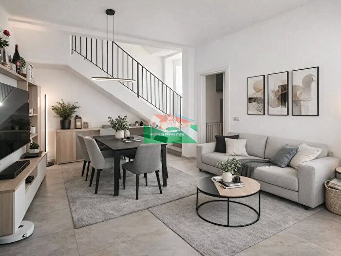 Casa con 5 locali in vendita in Via Fratelli Biancoli, Ravenna