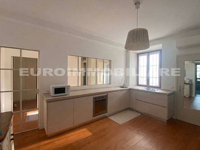 Appartamento trilocale in affitto in Via Giovanni Rasori, Vercelli Wagner, Milano