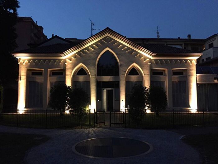 Casa quadrilocale in affitto in Piazza Martiri di Fossoli, Desio