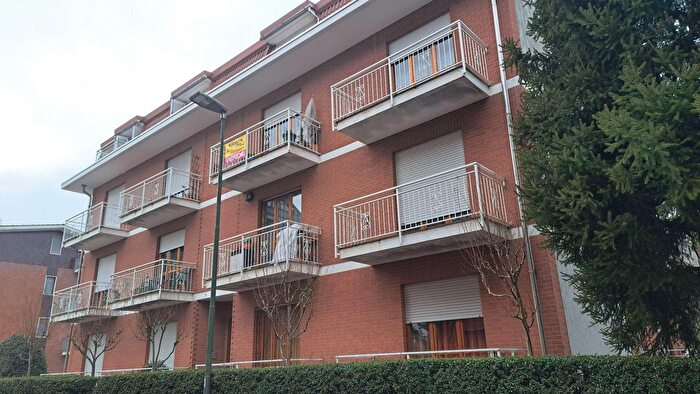 Appartamento quadrilocale in vendita in Via Gdi Vittorio, Robassomero