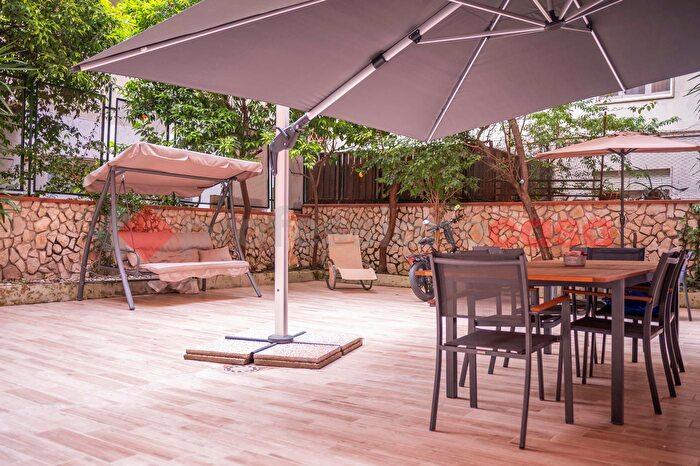 Appartamento quadrilocale in vendita in Via Libertà, Portici