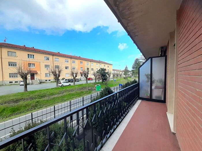 Appartamento con 5 locali in vendita in Strada Rocca Grimalda, Ovada