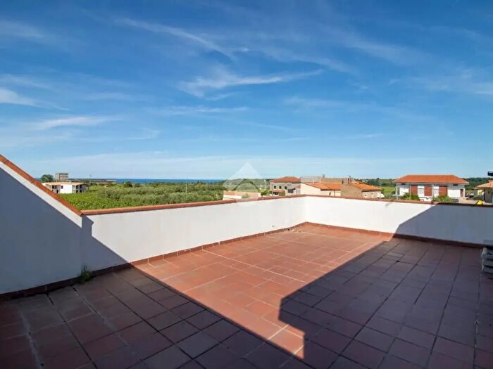 Casa quadrilocale in vendita in Via Adriatica, Ortona