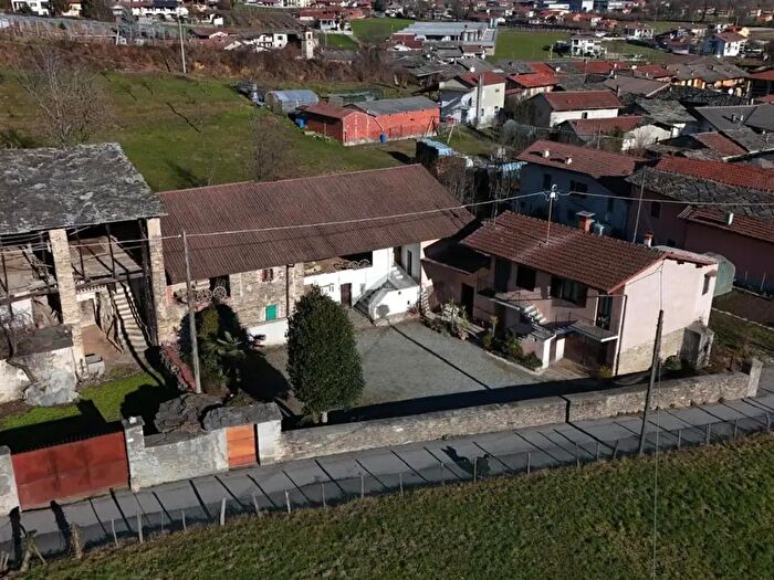 Case in Vendita e in Affitto - 3