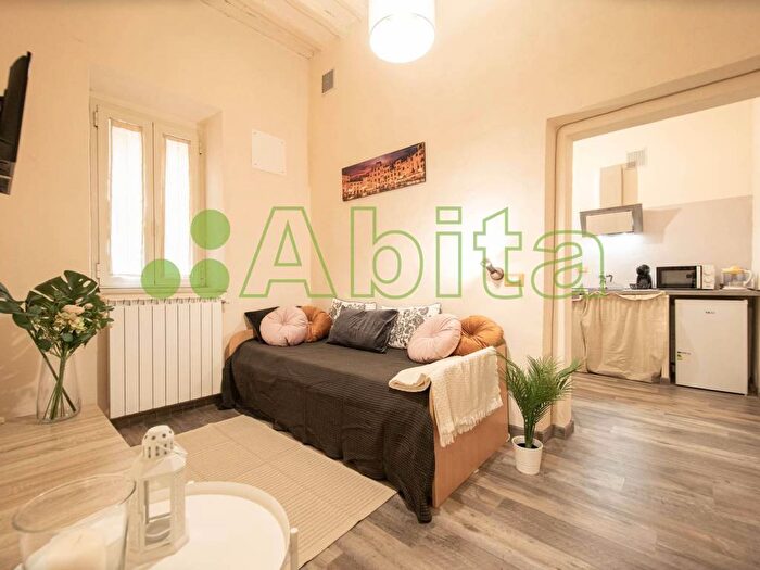 Appartamento bilocale in affitto in VIA PELLERIA, Piazza Napoleone San Michele, Lucca