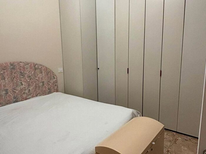 Appartamento trilocale in affitto in Via Montefior, Ponte Nuovo, Milano