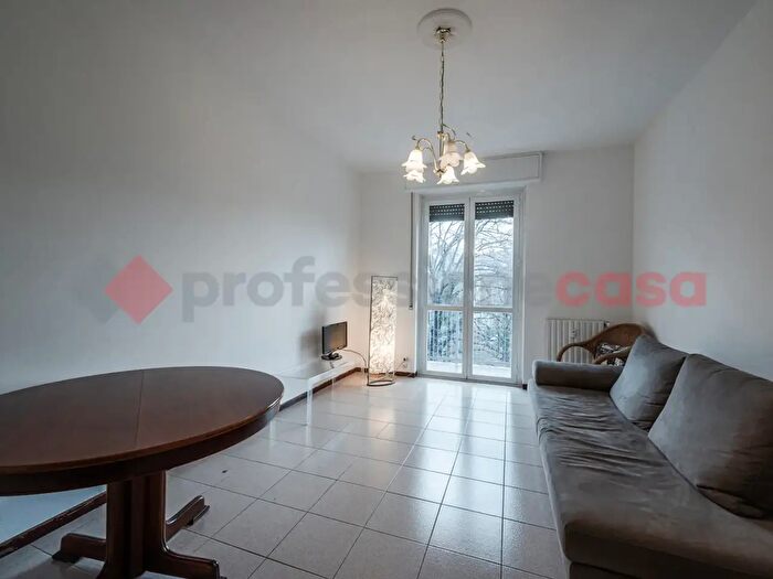 Appartamento trilocale in vendita in Via Privata SantAmpellio, Milano