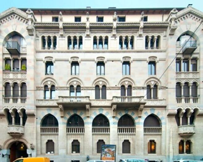 Appartamento bilocale in affitto in Via Luigi Settembrini, Centrale, Milano