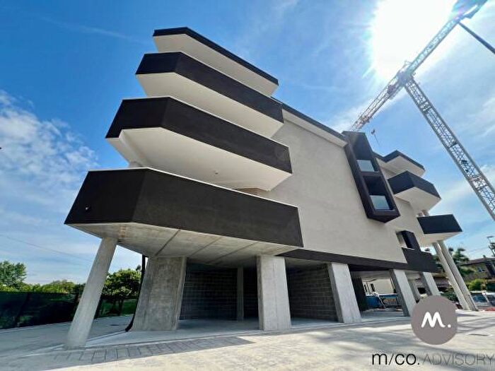 Appartamento quadrilocale in vendita in Via Luigi Pirandello, Pordenone