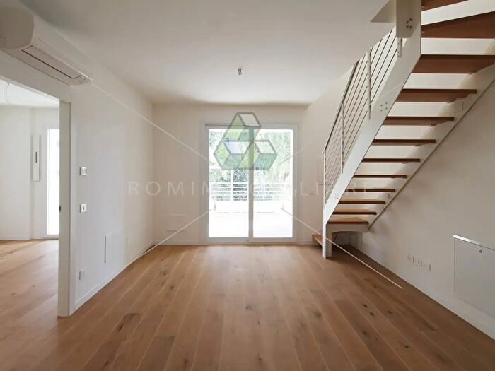 Appartamento trilocale in vendita in Via del Casale Solaro, Roma