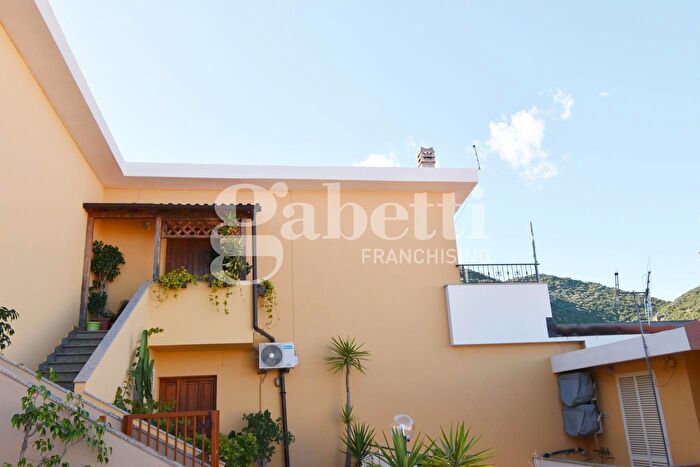 Appartamento quadrilocale in vendita in Via Cedrino, Siniscola