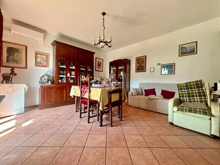 Appartamento quadrilocale in vendita in Via Luigi Enaudi, Figline e Incisa Valdarno
