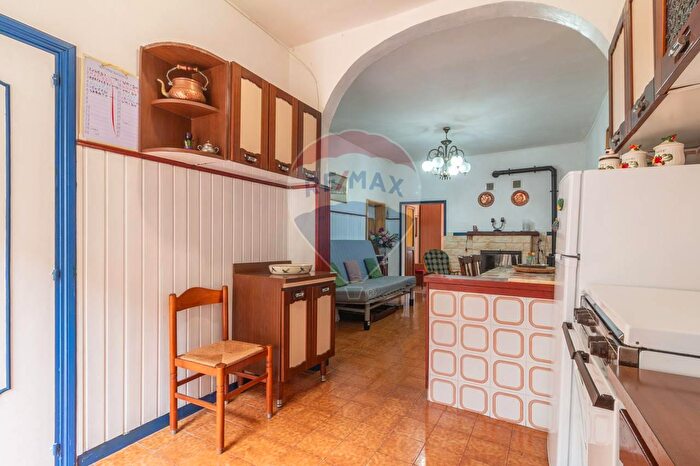 Appartamento quadrilocale in vendita in Via Umberto Primo, Piansano