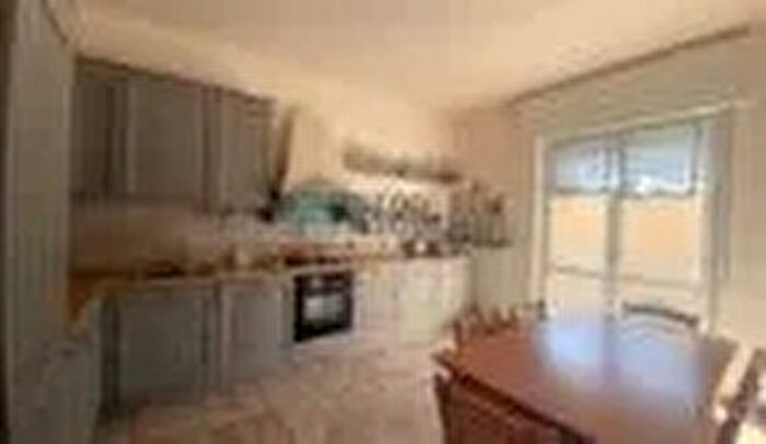 Appartamento quadrilocale in vendita in Oneta