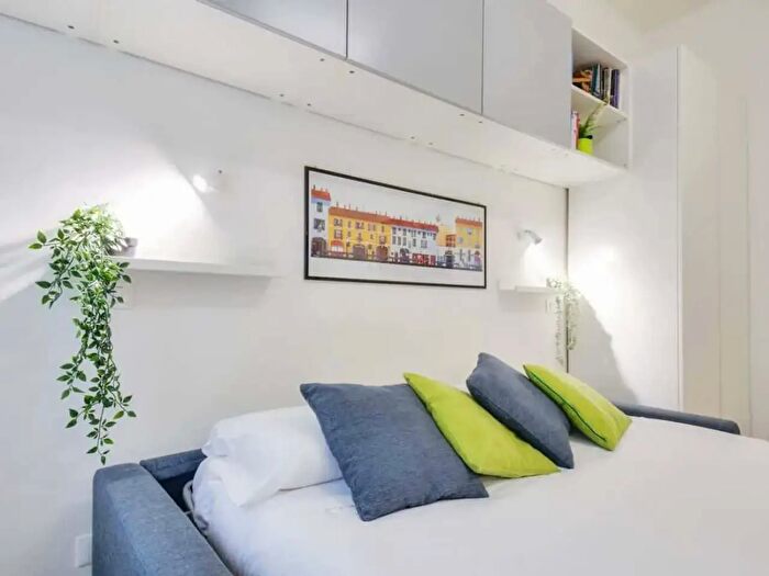 Appartamento monolocale in affitto in Via Alfonso Cossa, Milano