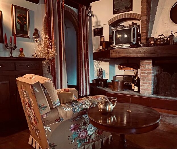 Casa con 6 locali in vendita in Stazzema