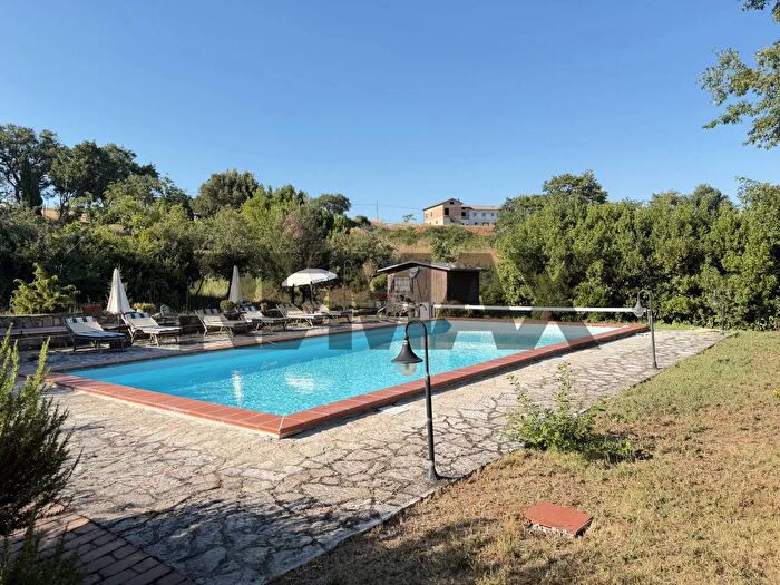 Casa trilocale in vendita in Contrada San Giovanni Snc, Civitacampomarano