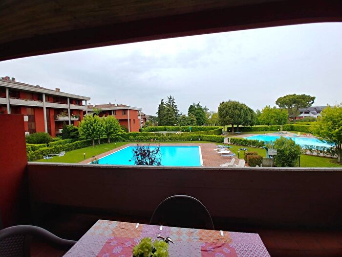 Appartamento bilocale in affitto in Via Padre Annibale di Francia, Desenzano Del Garda