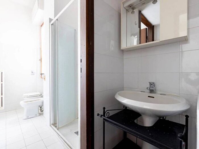 Appartamento monolocale in affitto in Via Monte Nevoso, Casoretto, Milano