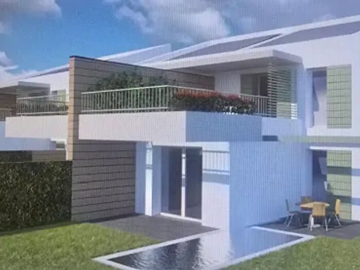 Casa quadrilocale in vendita in Reggio Emilia