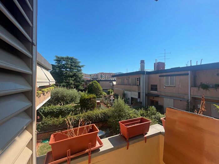 Appartamento quadrilocale in affitto in Via Faentina, Le Cure, Firenze