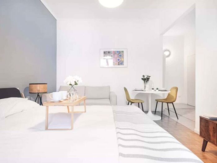 Appartamento bilocale in affitto in Via Pompeo Litta, Guastalla, Milano