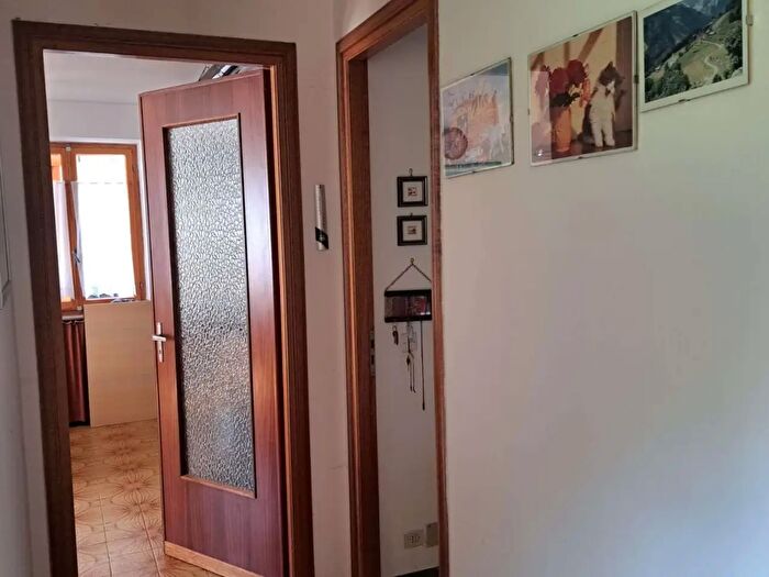 Appartamento trilocale in vendita in Case Trucco, Chialamberto