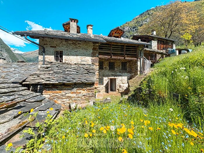 Casa in vendita in Piana Fuseria, Alagna Valsesia