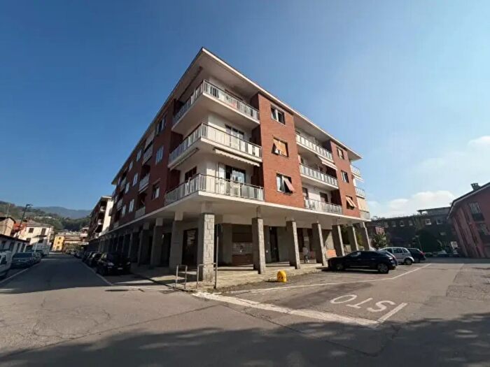 Appartamento trilocale in vendita in Via Guardia Piemontese, Torre Pellice