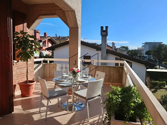 Appartamento quadrilocale in vendita in Via Vivaldi, Jesolo