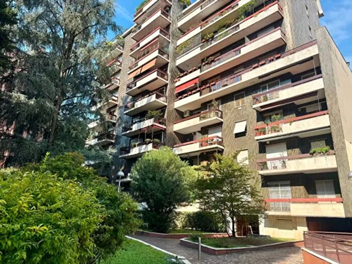 Appartamento bilocale in vendita in Via Mac Mahon, Milano