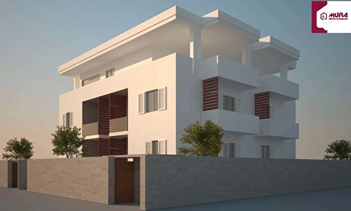 Appartamento quadrilocale in vendita in Via dellOlmo, Aversa