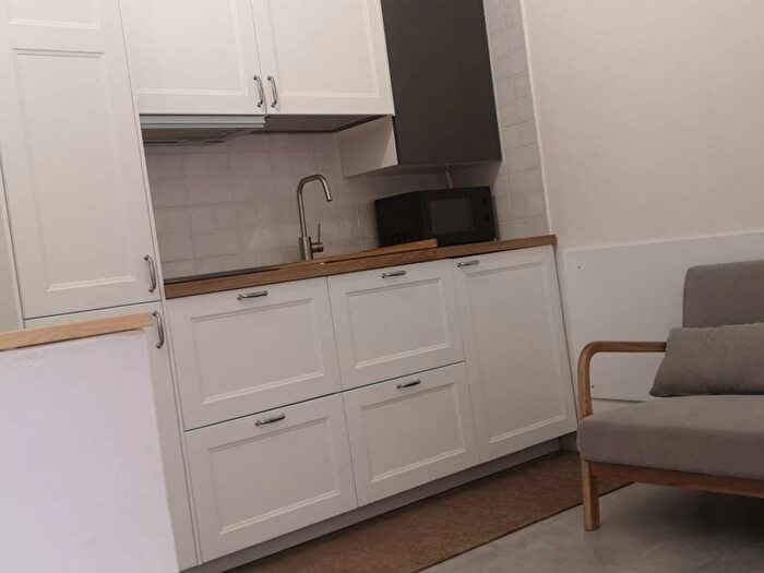 Appartamento bilocale in affitto in Via Montona, Savonarola Ponte Molino, Padova