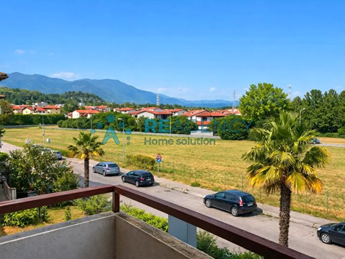 Appartamento trilocale in vendita in Via Romagna, Bassano Del Grappa