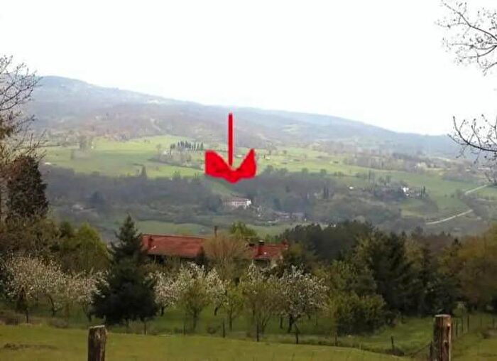 Casa con 6 locali in vendita in Via Vigna, Pratovecchio Stia