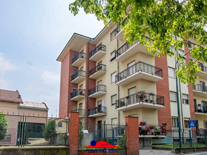 Casa quadrilocale in affitto in Corso Giovanni Giolitti, Centro, Busca