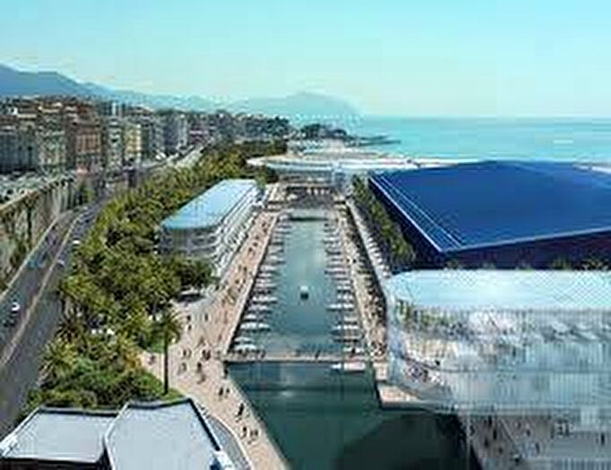 Appartamento quadrilocale in affitto in Corso Sardegna, Marassi, Genova