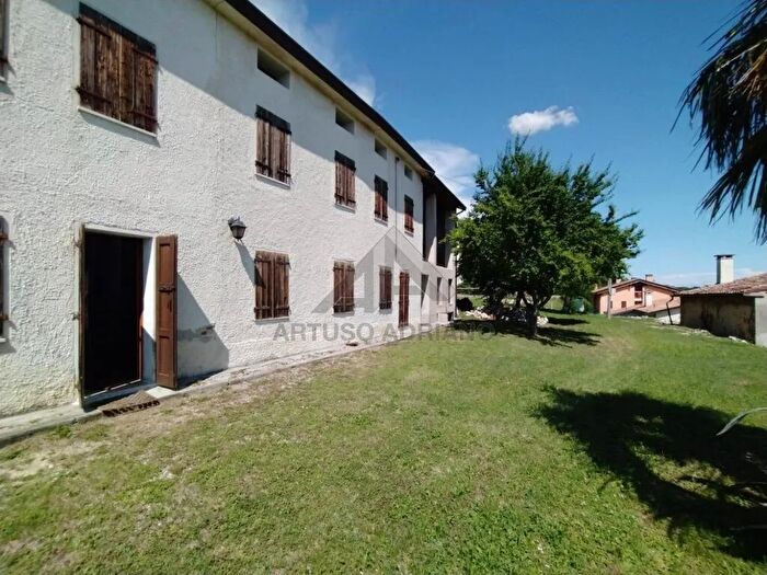 Casa in vendita in Borso Del Grappa