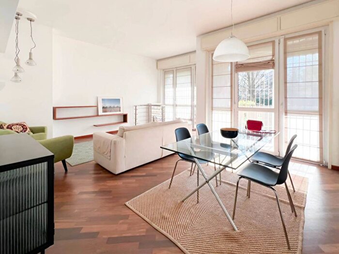 Appartamento trilocale in affitto in Via Passo di Brizio, San Siro, Milano