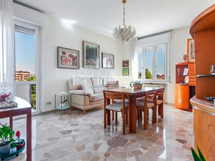 Appartamento trilocale in vendita in Via Giuseppe Tartini, Milano