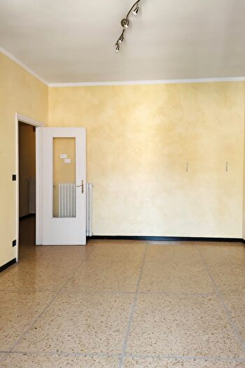 Appartamento quadrilocale in affitto in Galleria Montallegro, Rapallo