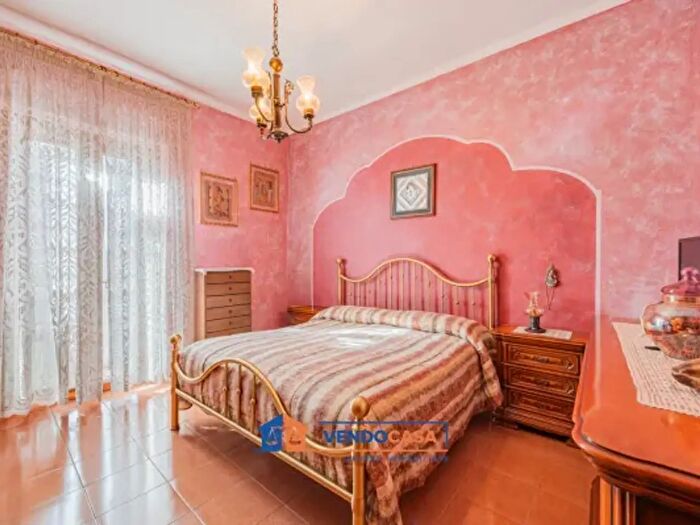 Appartamento quadrilocale in vendita in Via Monginevro, Torino