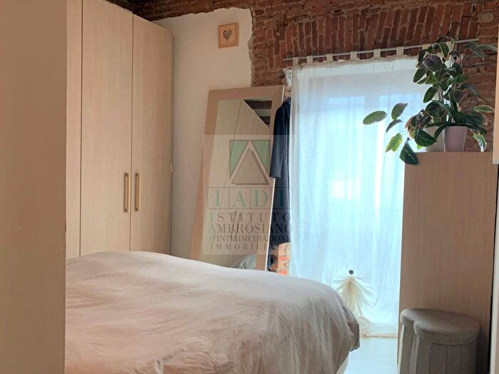 Appartamento bilocale in affitto in Corso San Gottardo, Milano