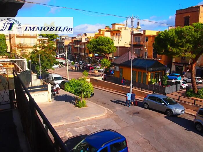 Appartamento con 5 locali in vendita in Piazza della Regione, Villabate